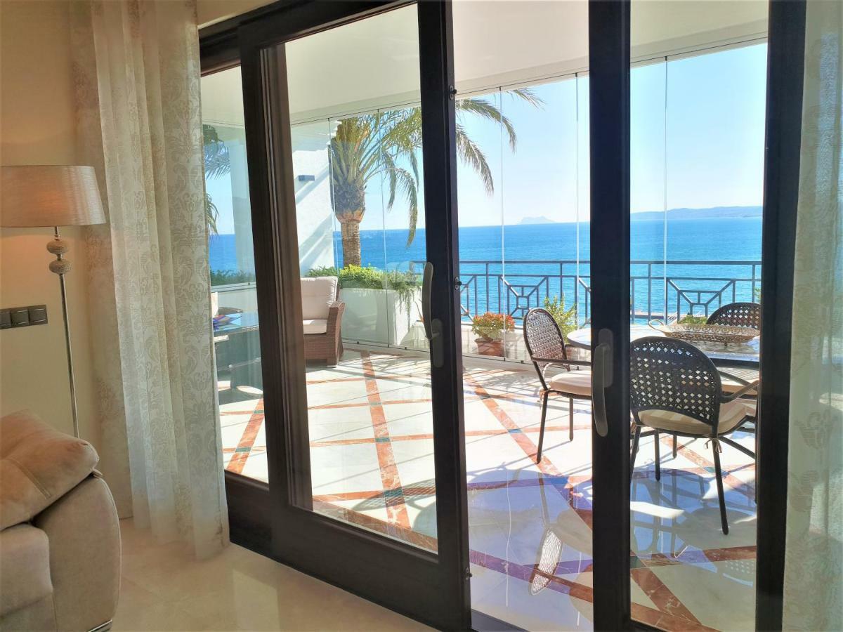 Luxury Apartment Frontal To The Sea In Estepona Doncella Beach Exteriér fotografie