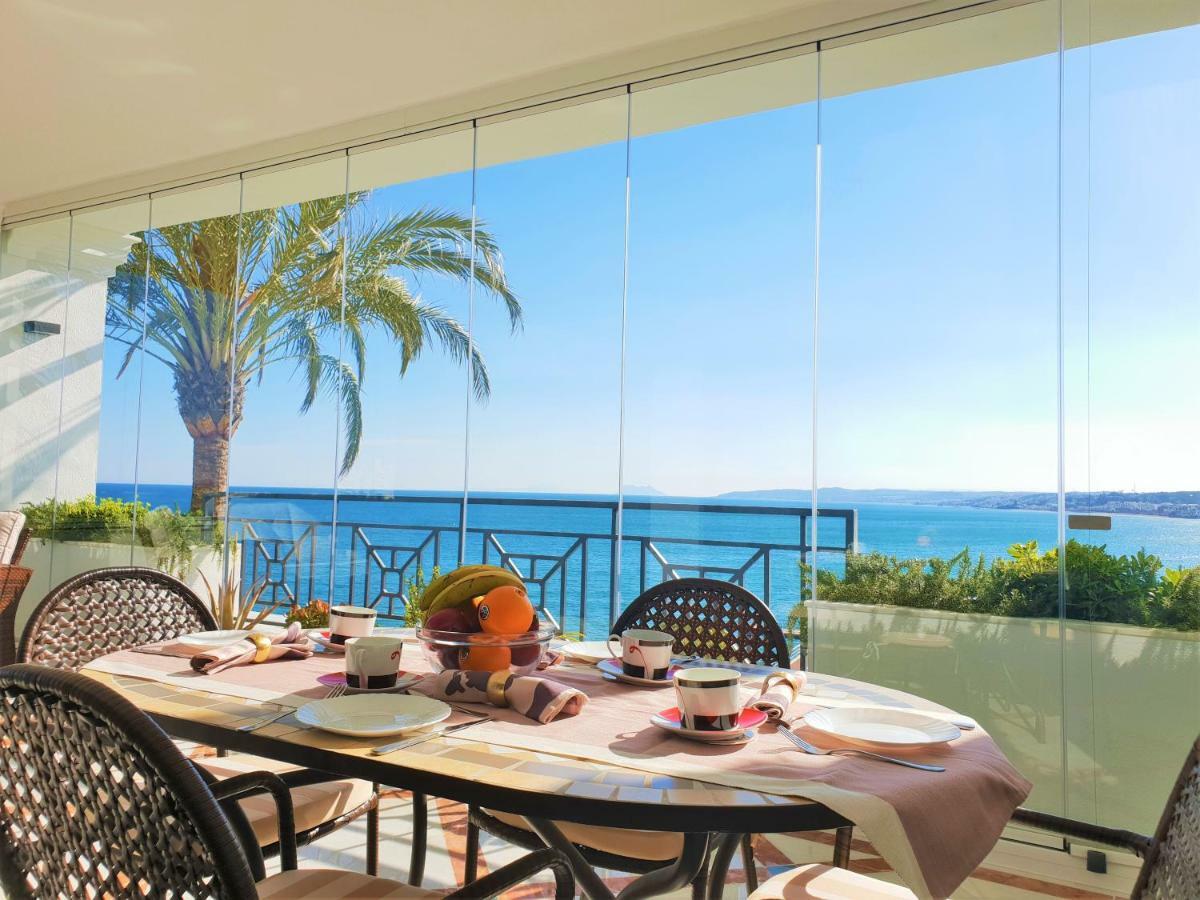 Luxury Apartment Frontal To The Sea In Estepona Doncella Beach Exteriér fotografie