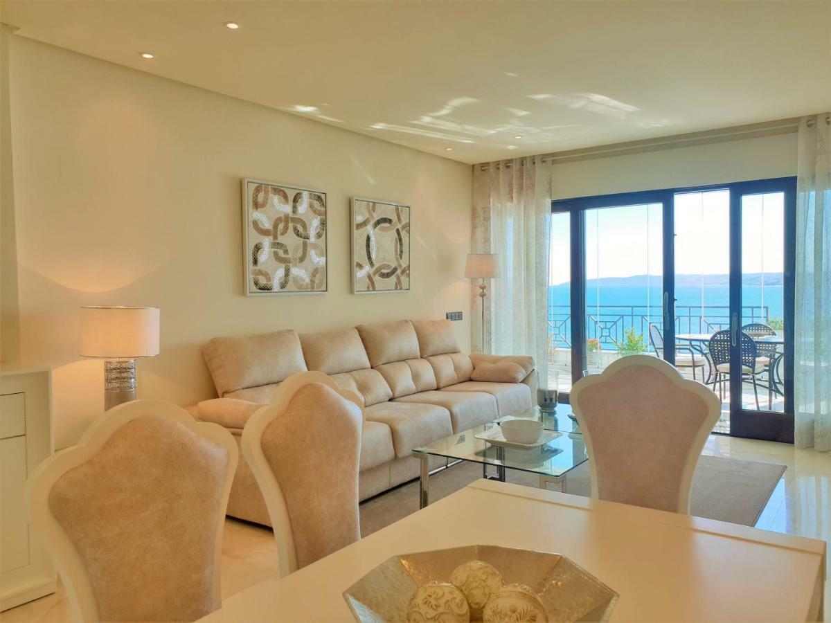 Luxury Apartment Frontal To The Sea In Estepona Doncella Beach Exteriér fotografie