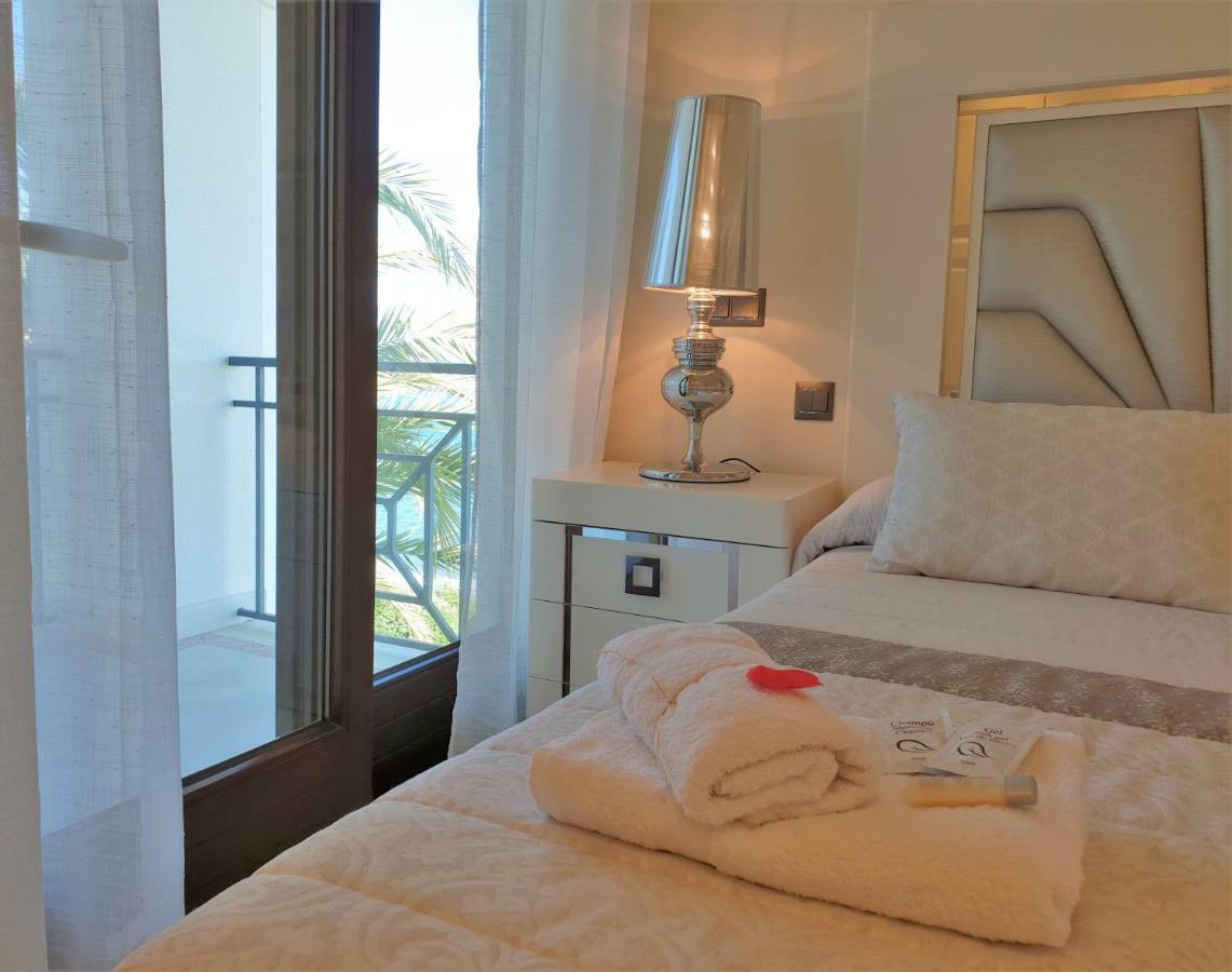 Luxury Apartment Frontal To The Sea In Estepona Doncella Beach Exteriér fotografie