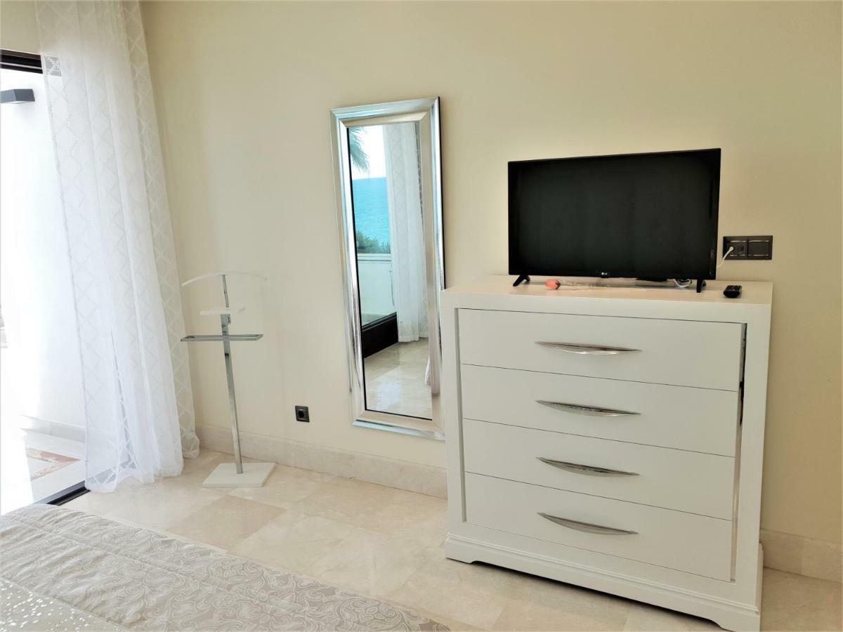 Luxury Apartment Frontal To The Sea In Estepona Doncella Beach Exteriér fotografie