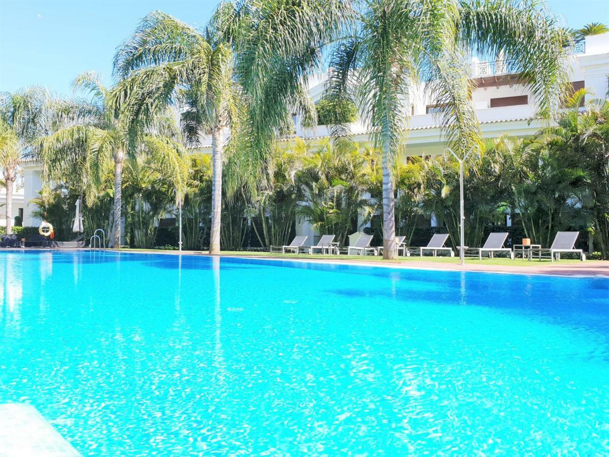 Luxury Apartment Frontal To The Sea In Estepona Doncella Beach Exteriér fotografie
