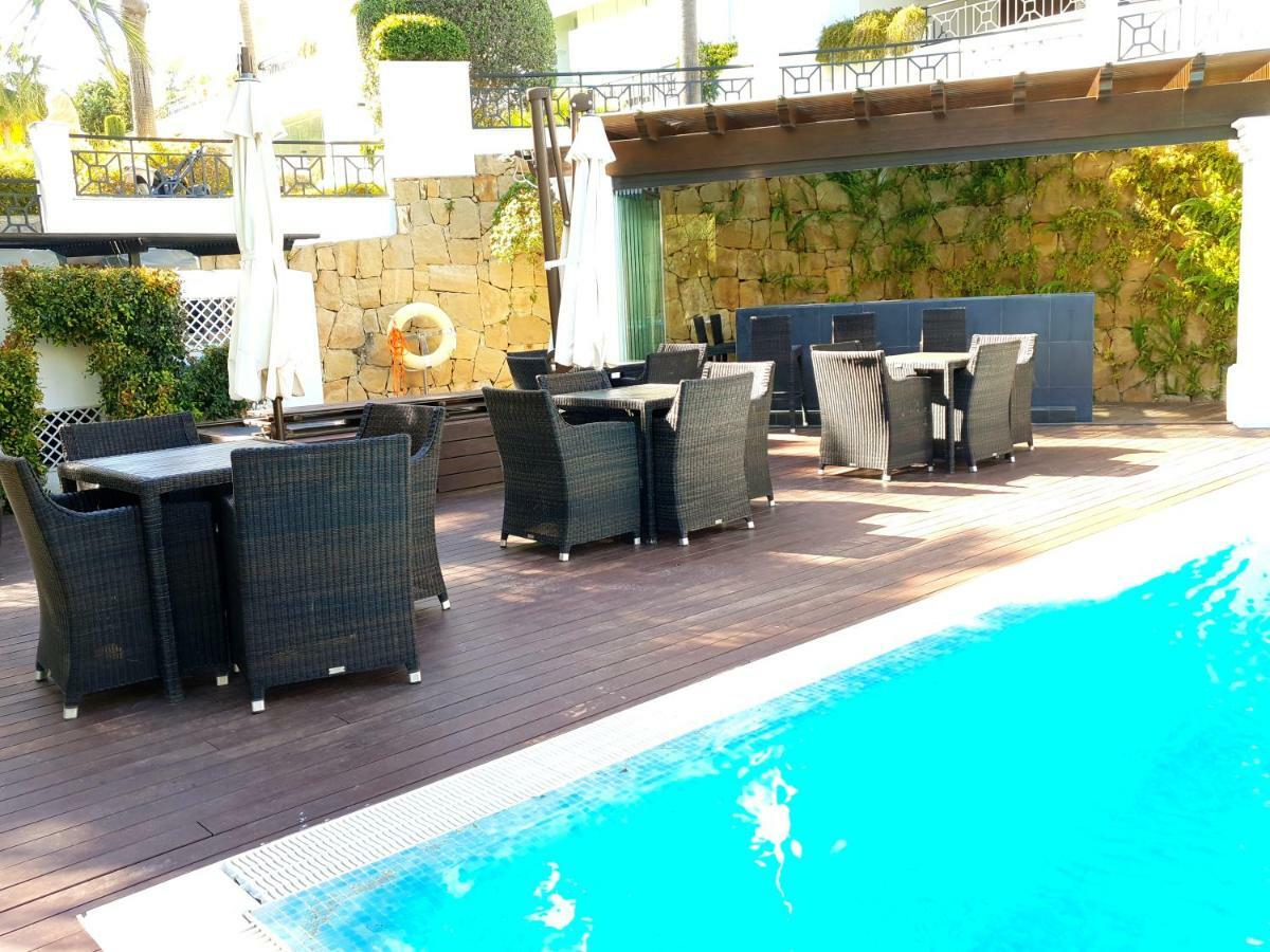 Luxury Apartment Frontal To The Sea In Estepona Doncella Beach Exteriér fotografie